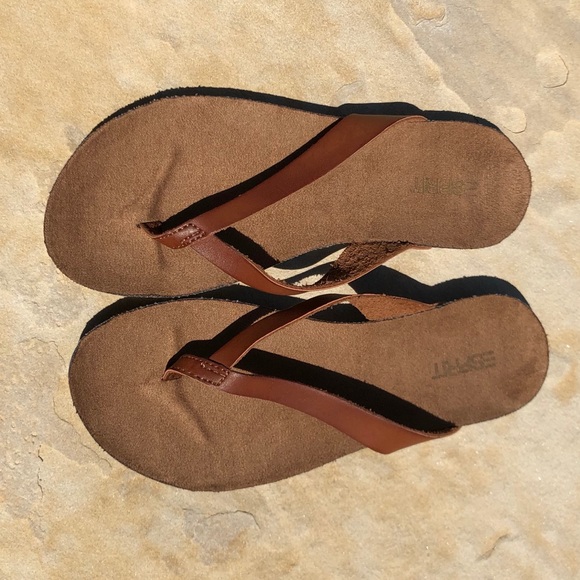 Comfy Esprit Sandals - Picture 2 of 8